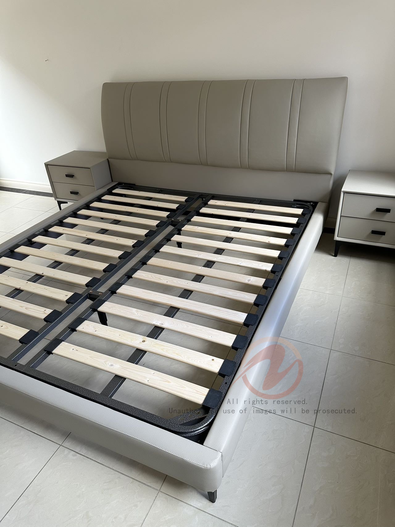 AMARYLLIS AMARYLLIS Genuine Leather Bed Frame | Bedside Table | Queen | King |T-1001