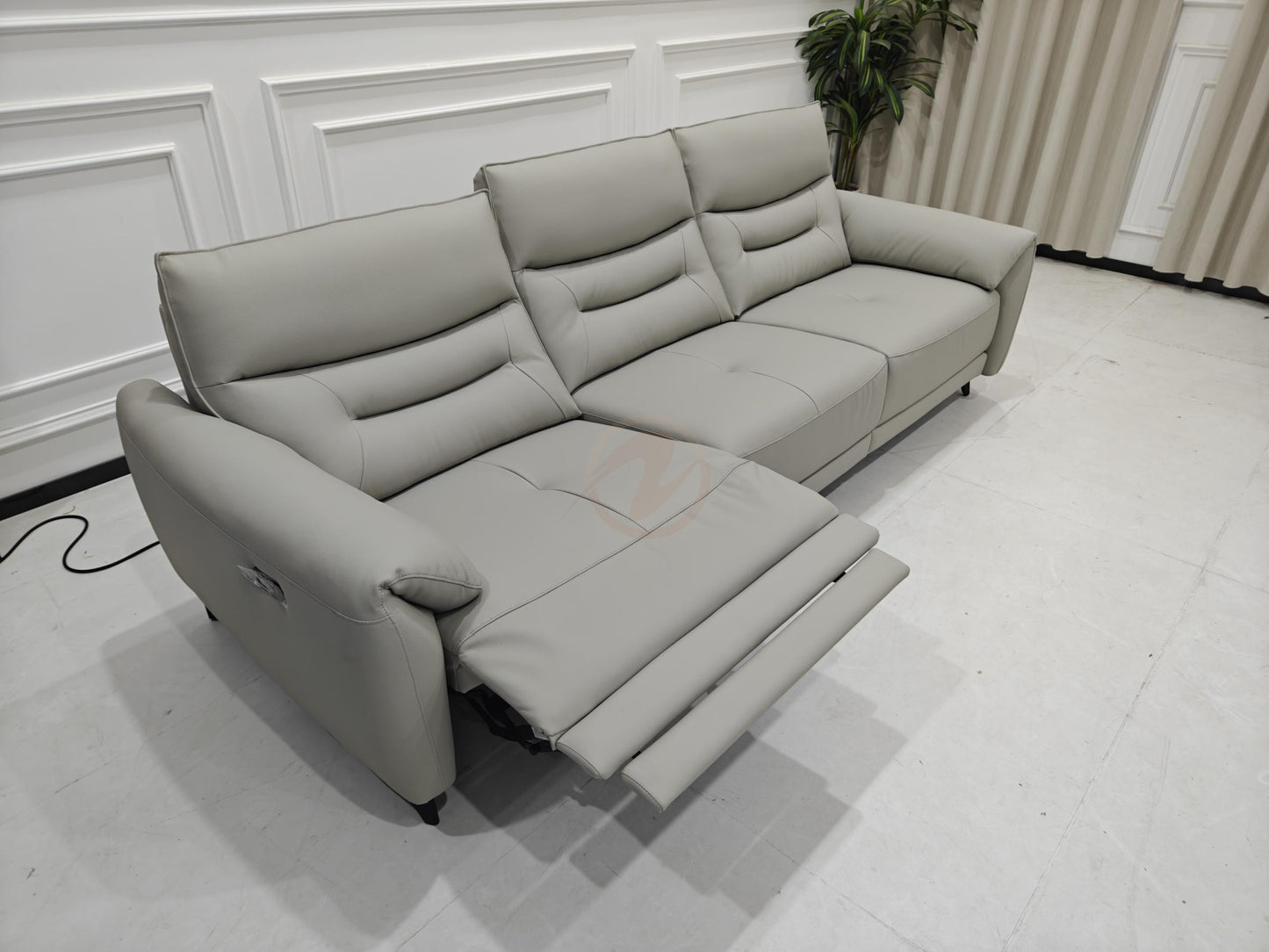 Electric Sofa SEXTUS Genuine Leather Light Grey Right-Side Electric Three-Seater Sofa | 293cm | E008