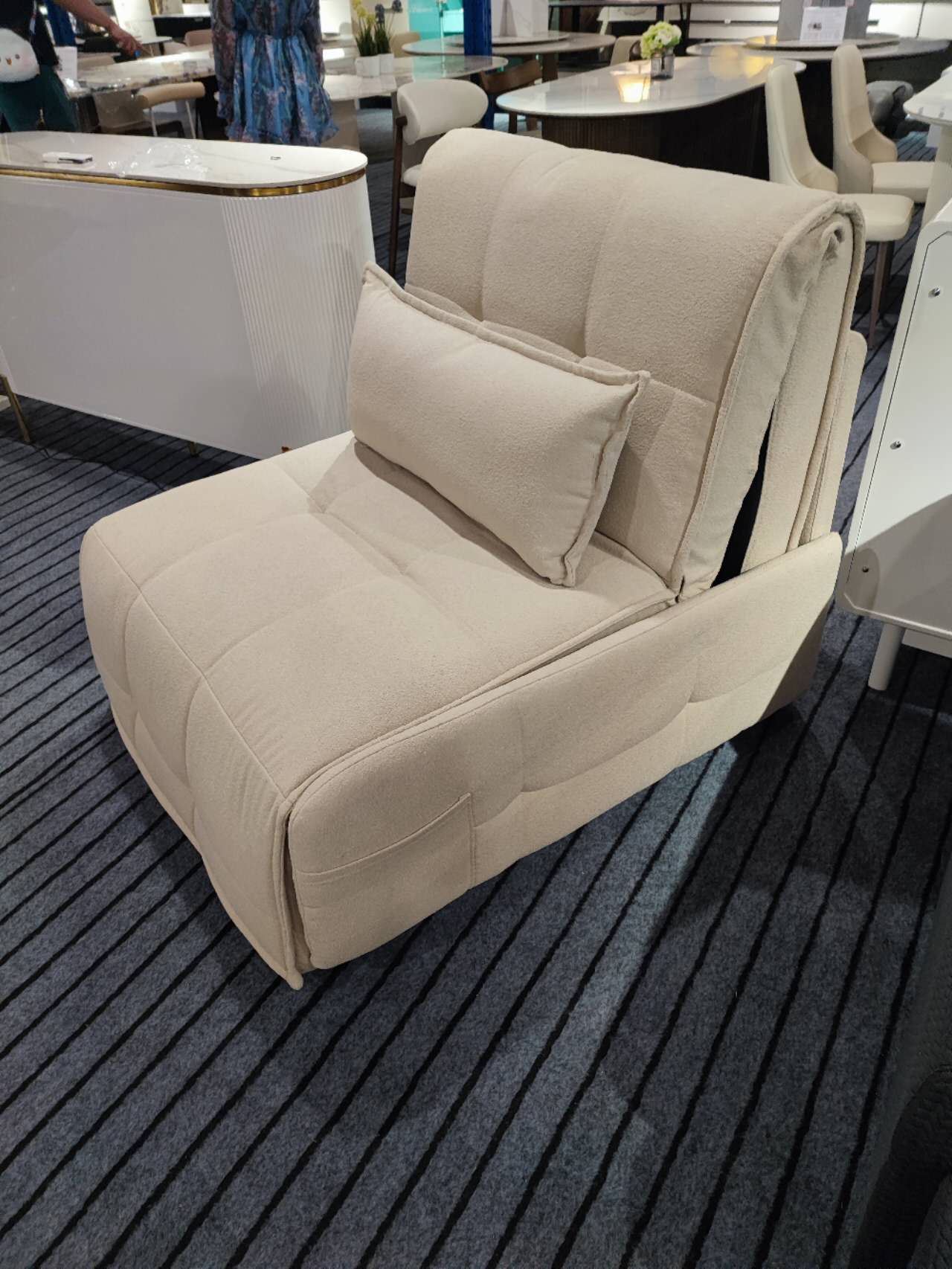 【Electric Recliner Sofa】VESPERA Single Smart Fabric Remote Control Electric Sofa Bed | Single Sofa | Remote Control Electric Sofa