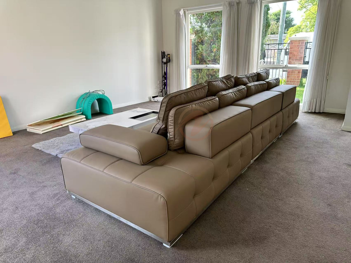 【Pre-order】LAURENCE Light Brown Genuine Leather Large Cushion Adjustable Corner Sofa | 1034