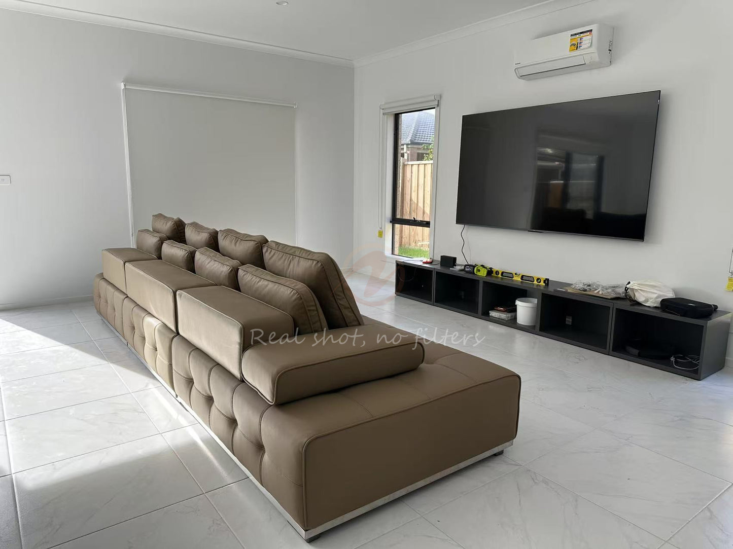 【Pre-order】LAURENCE Light Brown Genuine Leather Large Cushion Adjustable Corner Sofa | 1034