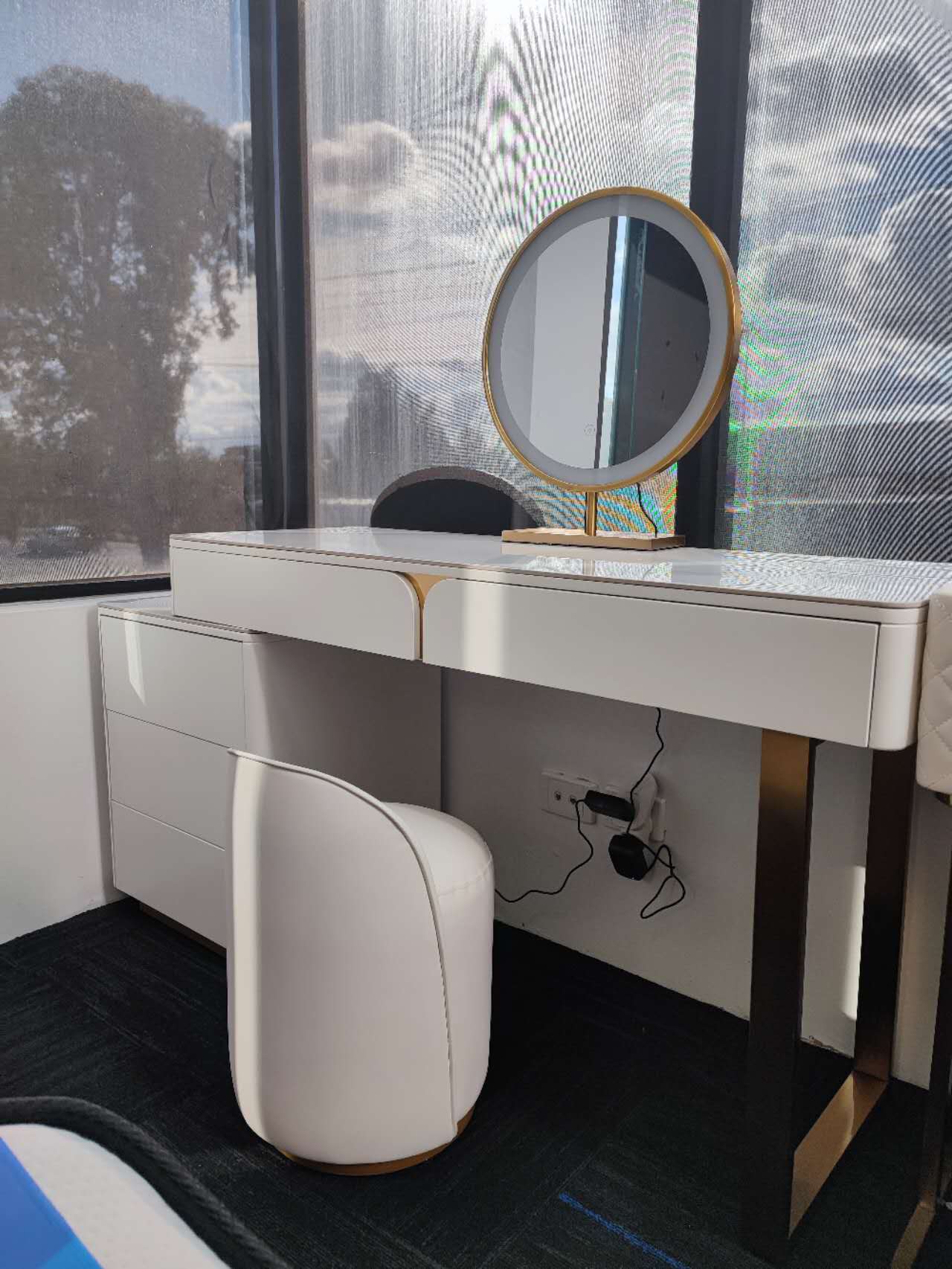 NEREO Italian Luxury Beige Vanity Table | Makeup Desk | Two Options Available | 6098