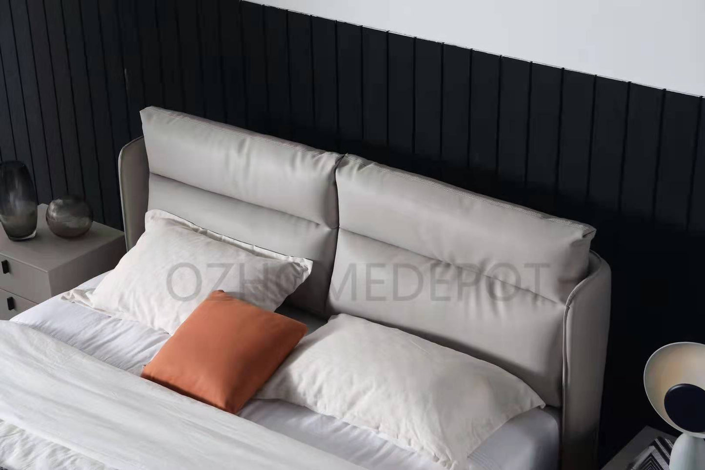 TEMREN Luxurious Leather Bed Frame Queen/ King/ Carbon Steel Legs 0032