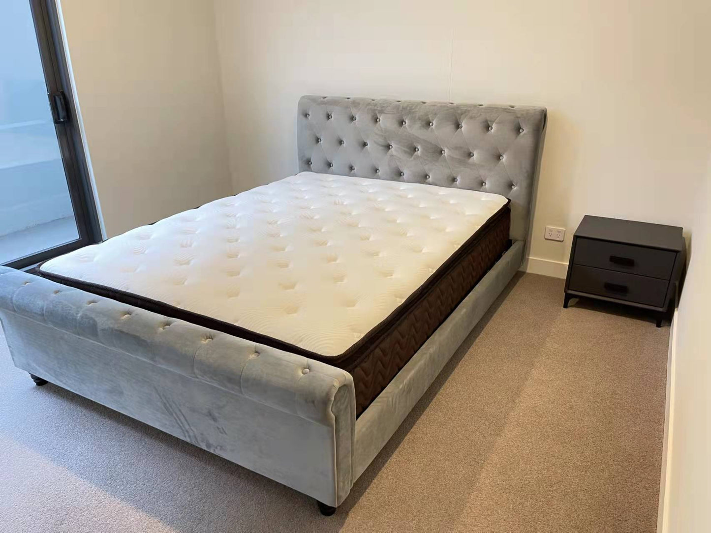 ROYAL Velvet Bed Frame Queen/King 0015