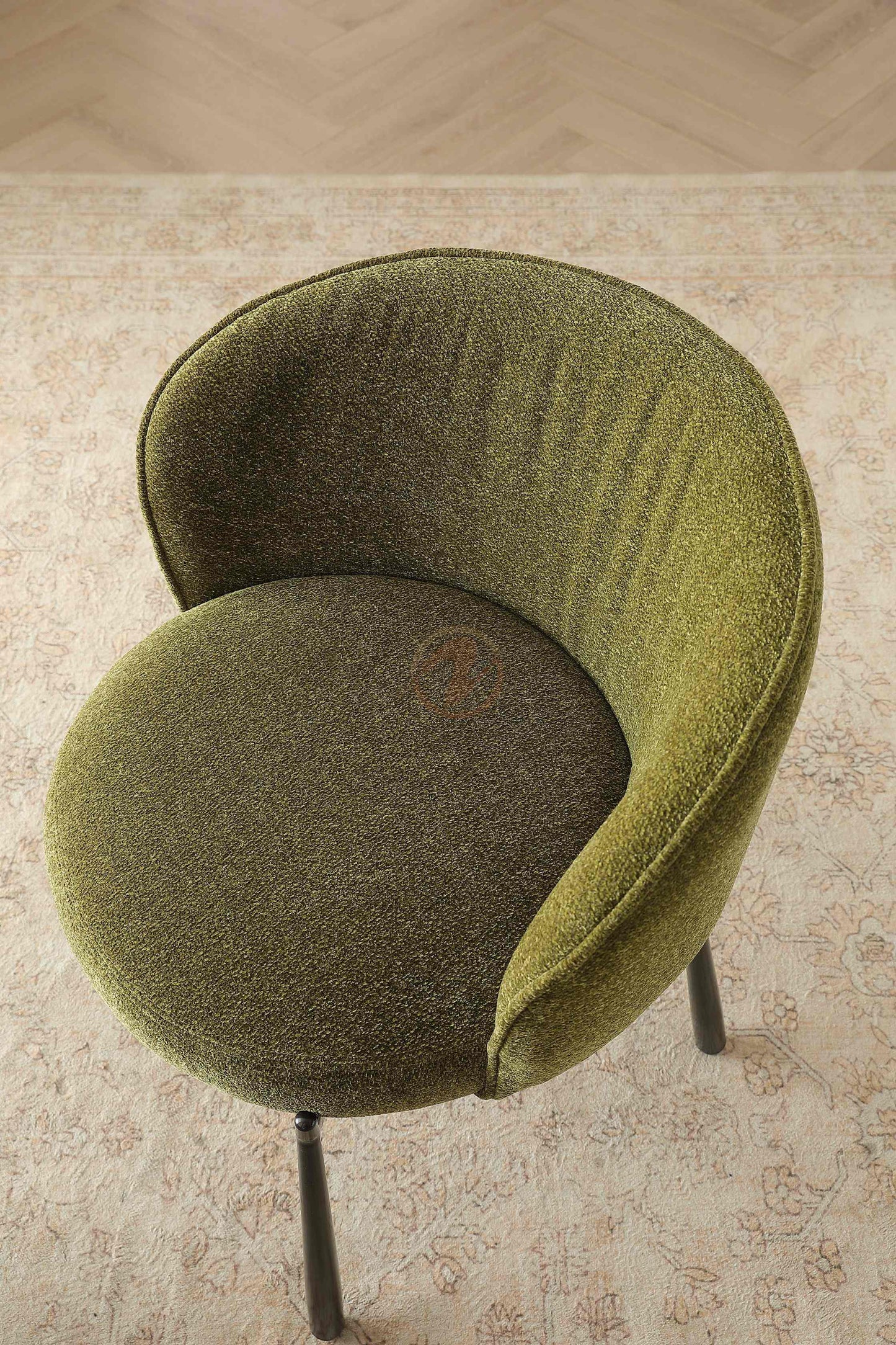 RUBIS Bouclé Semi-Enclosed Dining Chair – Available in Multiple Colours | 4120-RED